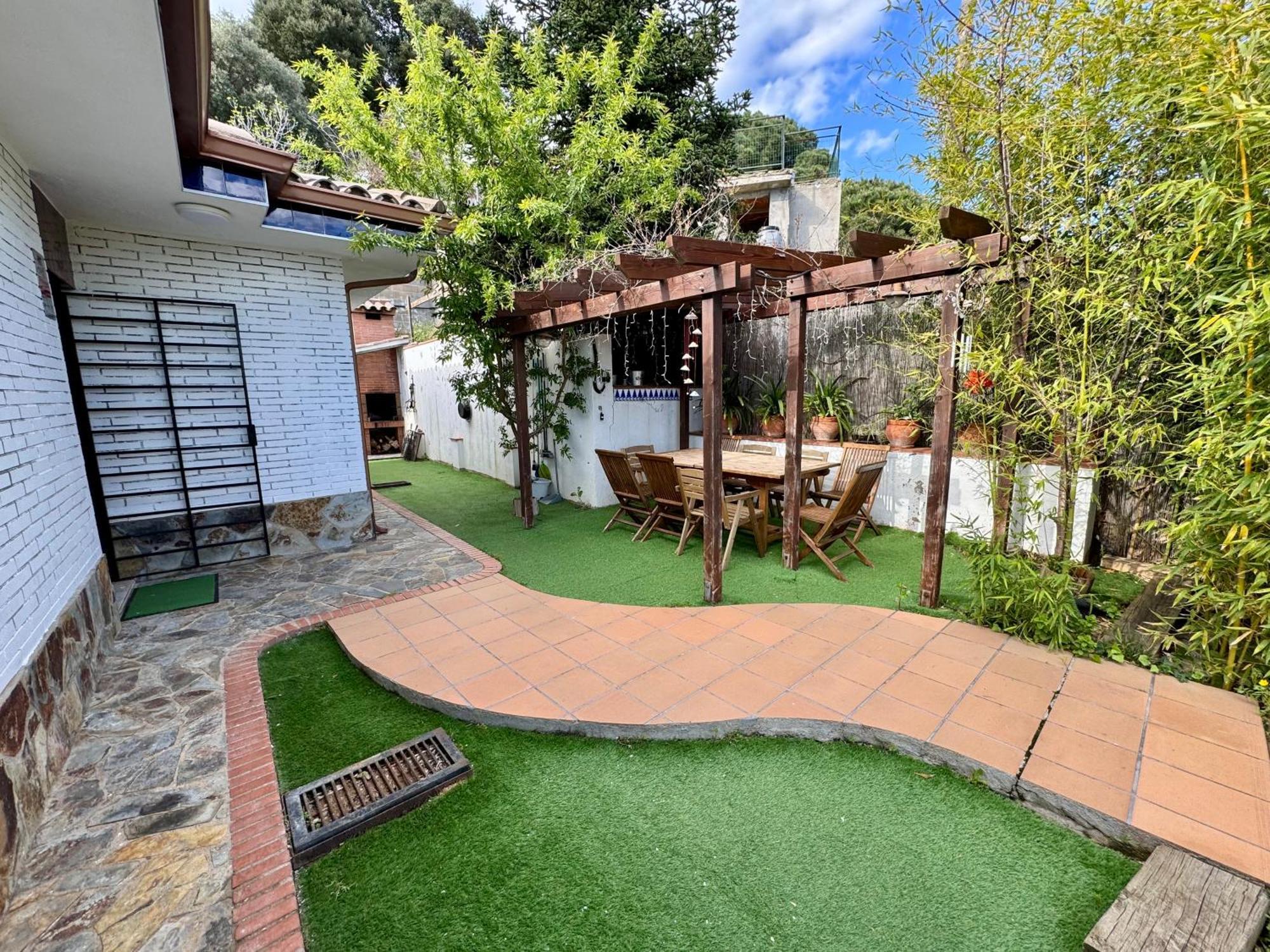 Casa Paraiso Piscina Tranquilidad Sant Cebrià de Vallalta Exteriör bild